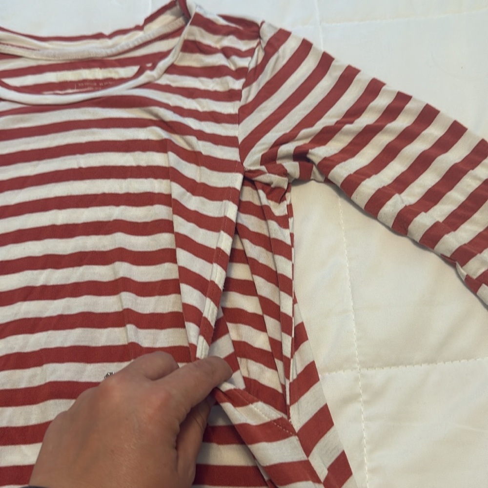 Latched Mama Nursing dress - Picture 3 of 5